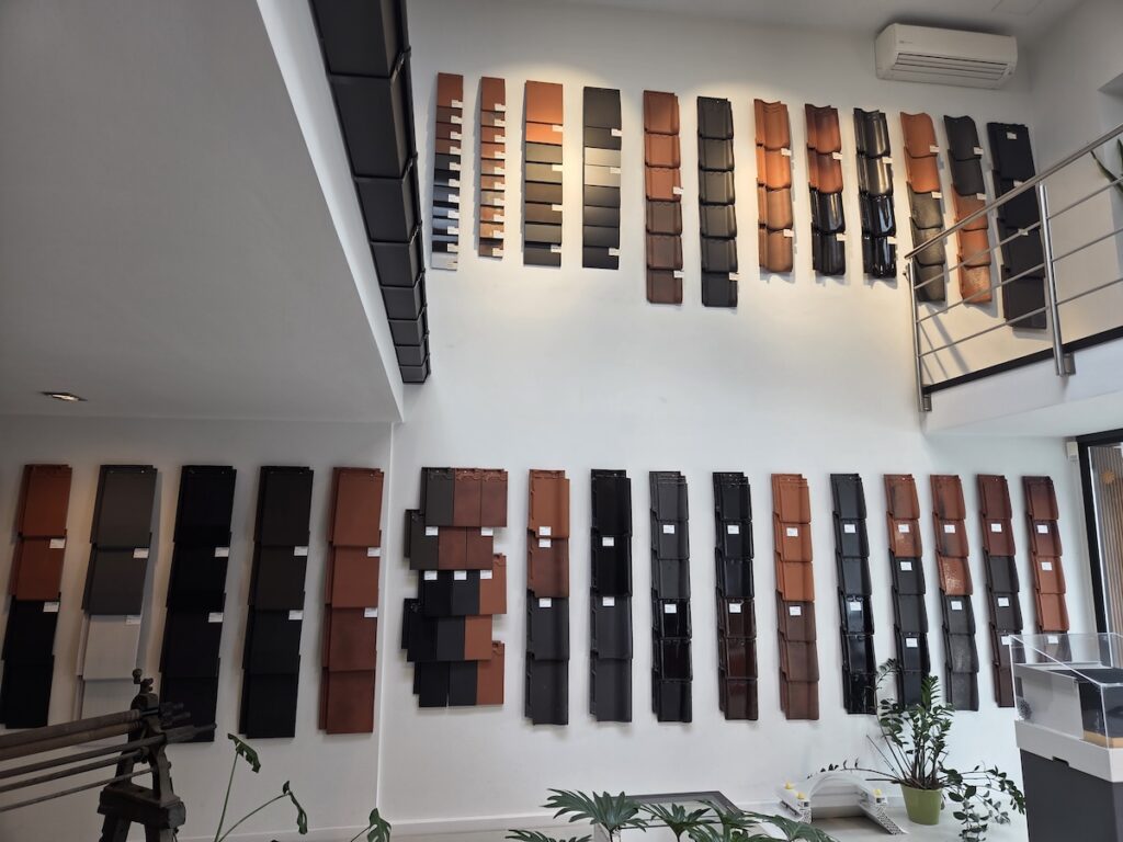 De showroom van Aldak in Beveren